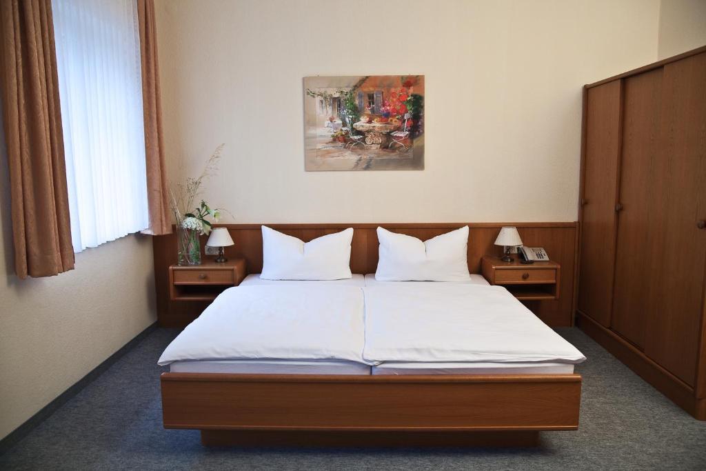 Hotel Saechsisches Haus Berggiesshübel Pokoj fotografie