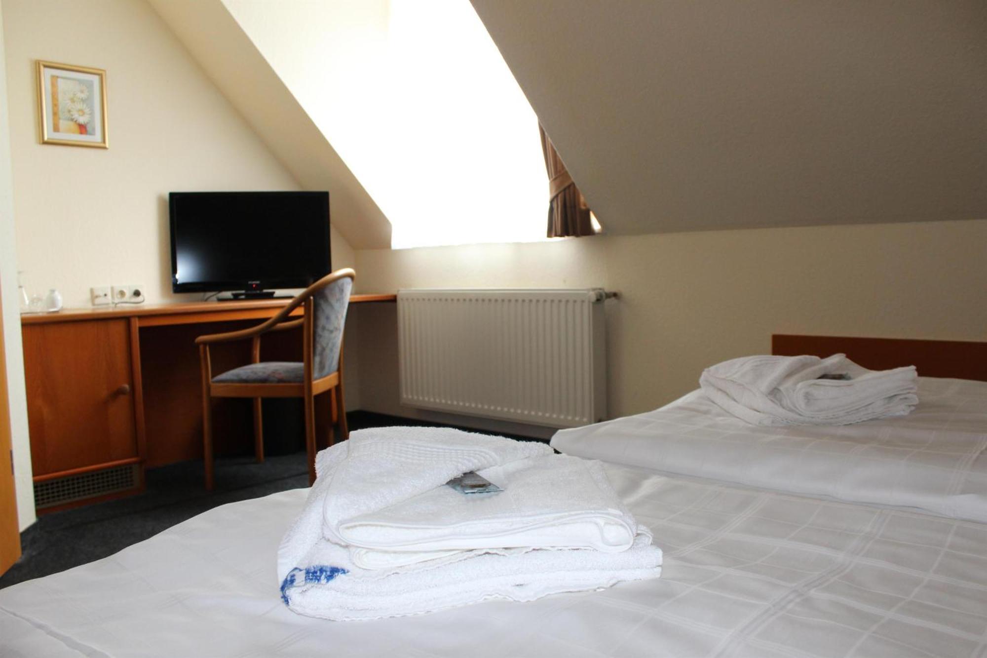 Hotel Saechsisches Haus Berggiesshübel Exteriér fotografie