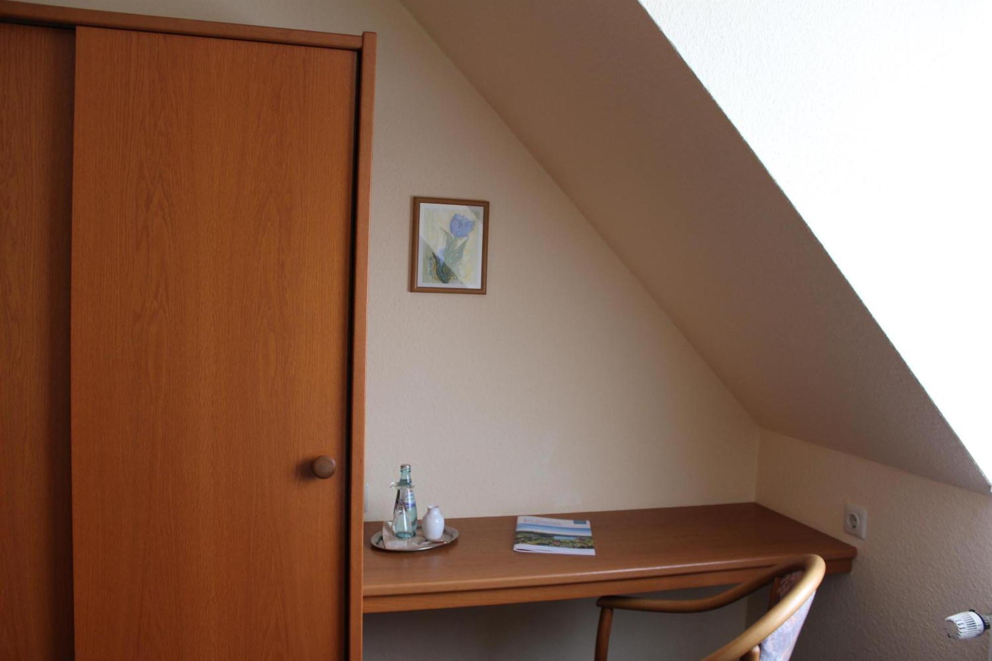 Hotel Saechsisches Haus Berggiesshübel Exteriér fotografie